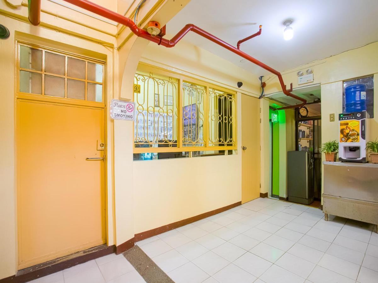 Oyo 802 Ka Farah'S Inn Antipolo Extérieur photo