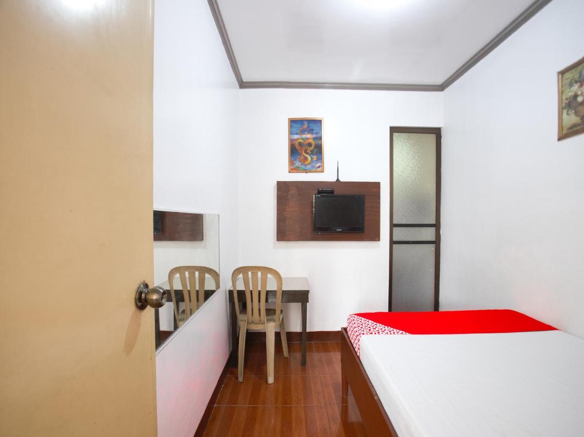 Oyo 802 Ka Farah'S Inn Antipolo Extérieur photo