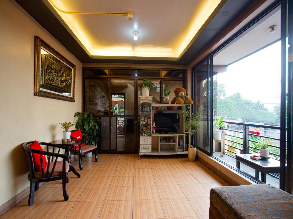 Oyo 802 Ka Farah'S Inn Antipolo Extérieur photo